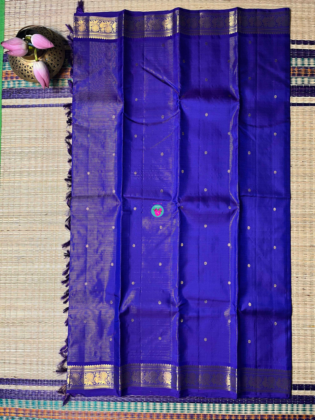 Pure Kanchipattu Handloom Saree – Where Tradition Meets Divine Radiance