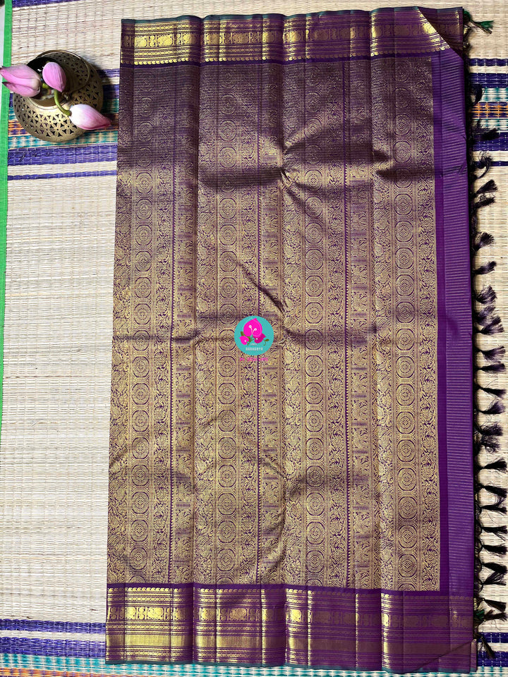 2g Zari Vaira Oosi Check Butta from Kanchipuram