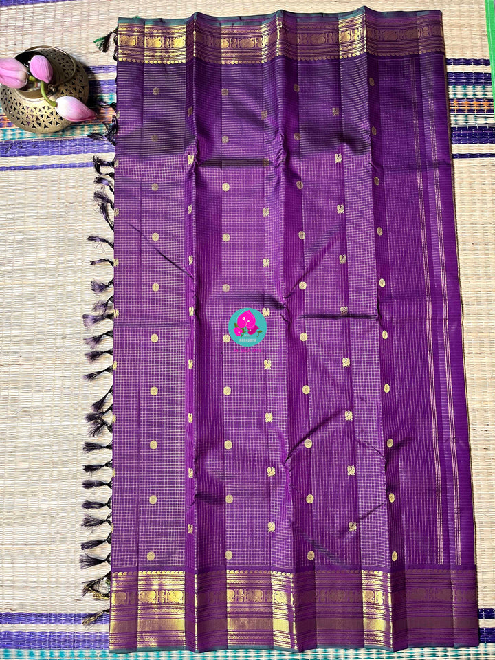2g Zari Vaira Oosi Check Butta from Kanchipuram