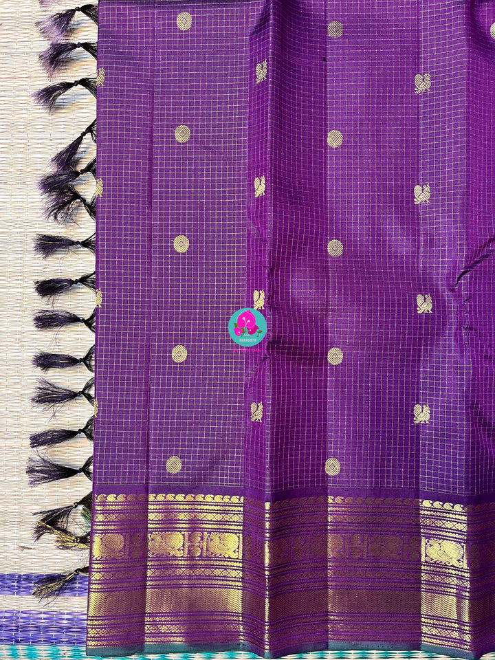 2g Zari Vaira Oosi Check Butta from Kanchipuram