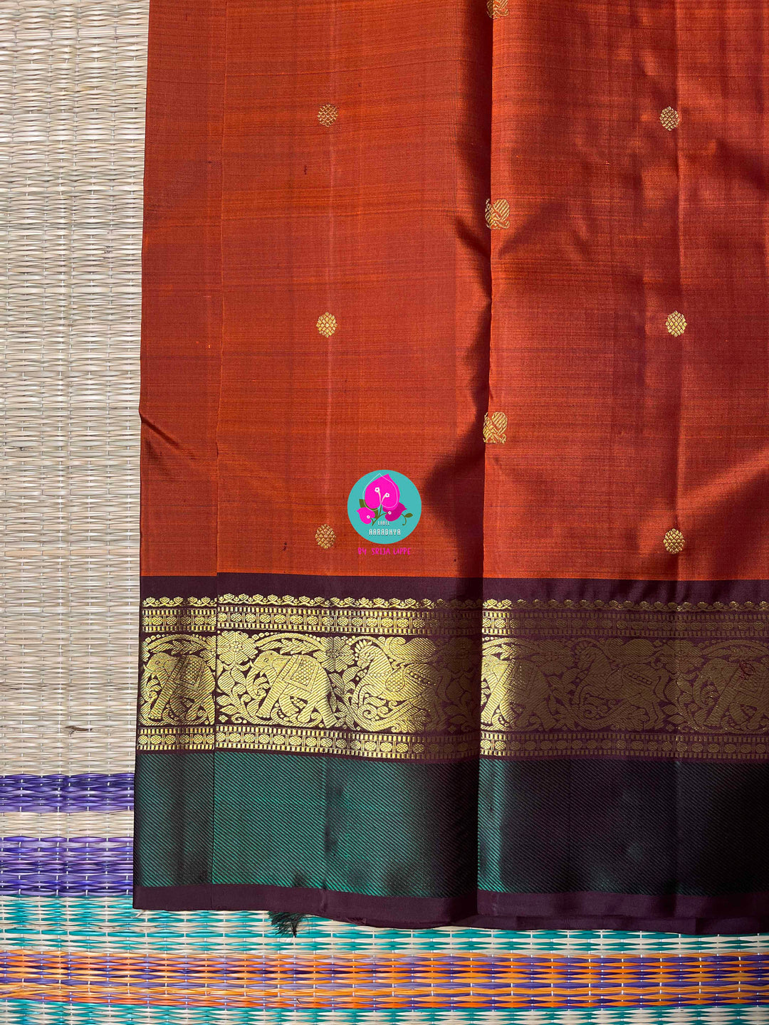 2g Zari Kanchipattu saree in rich brown and bottle green