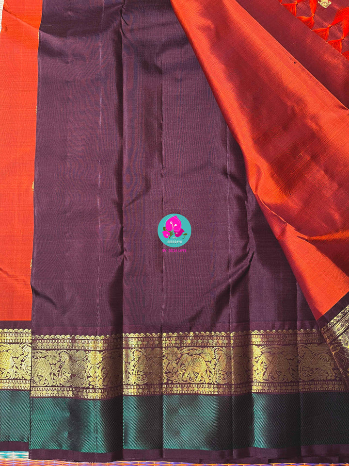 2g Zari Kanchipattu saree in rich brown and bottle green