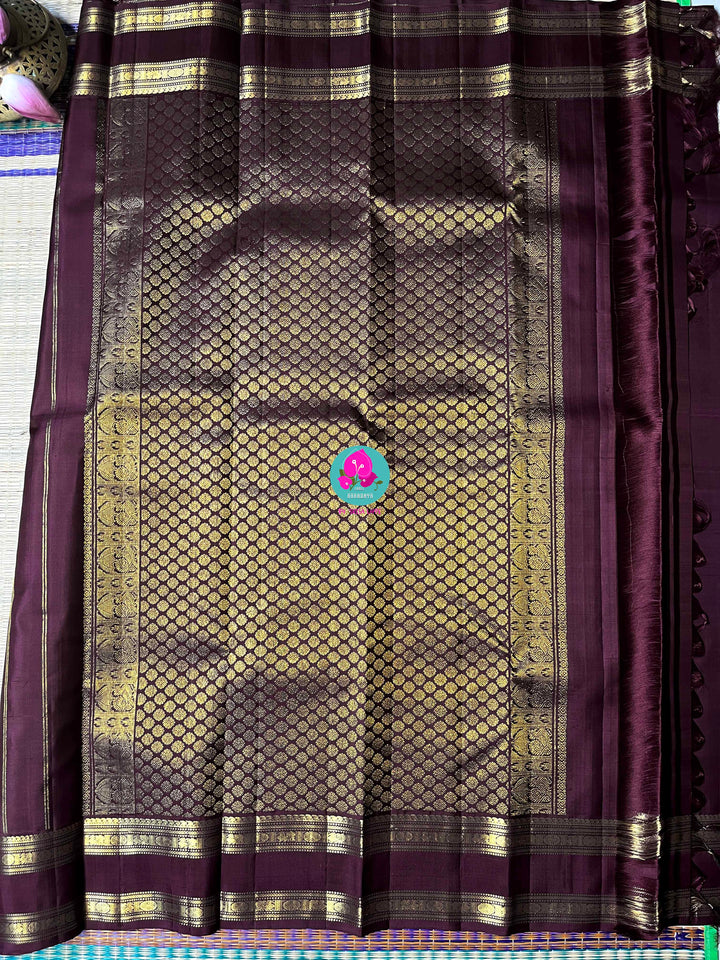 Kanchipuram 2g zari brown vintage saree