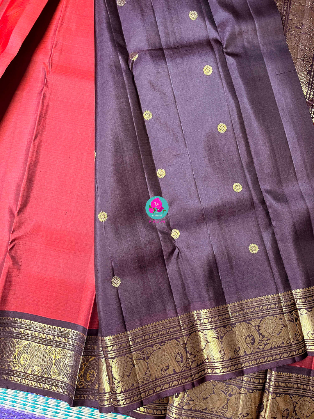 2g Zari Kanchipattu saree in rustic maroon pink and deep brown.