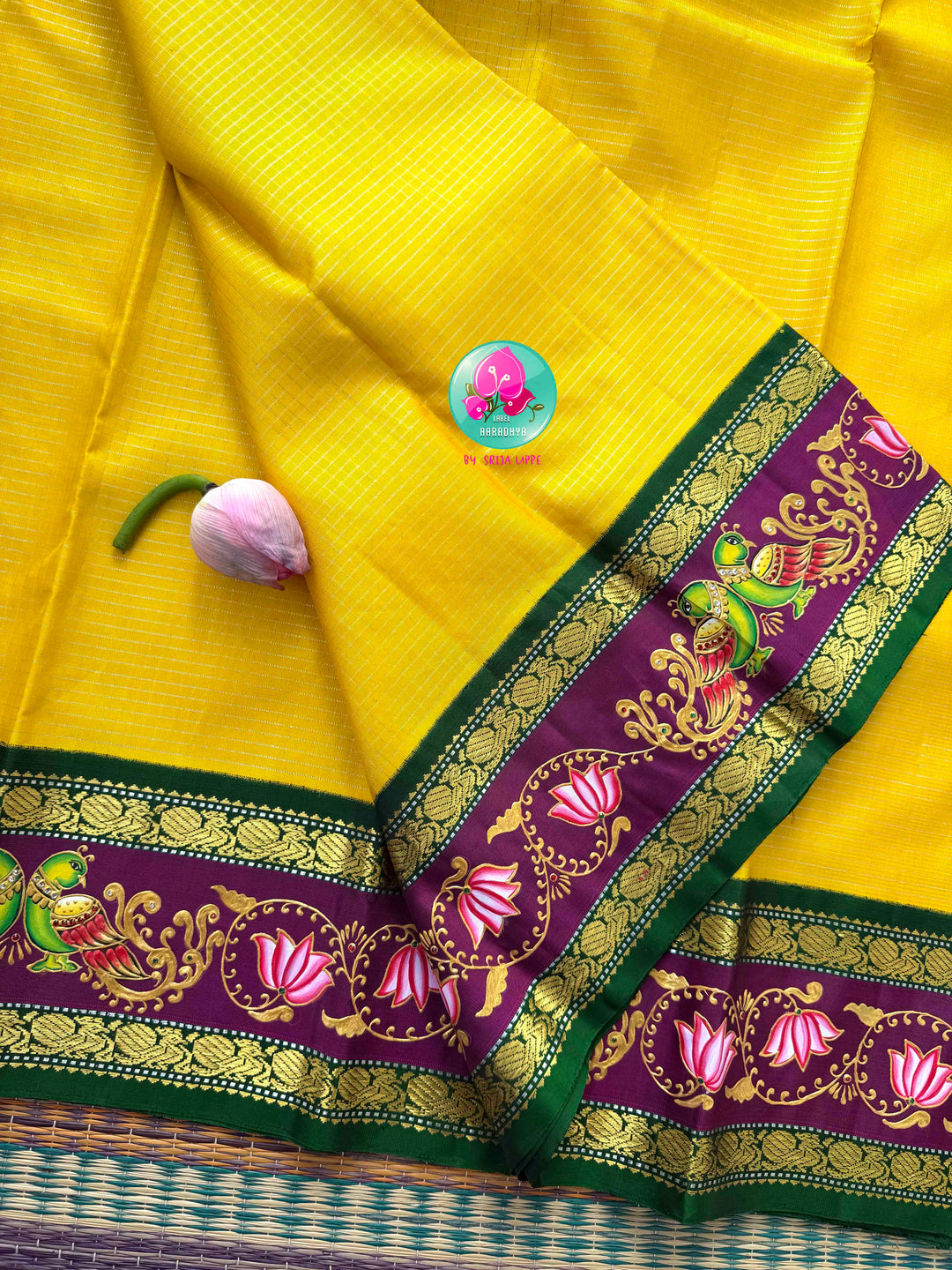 Gilded Sunshine: The Yellow Vaira Oosi Kanchipuram & Tanjore Artistry Symphony