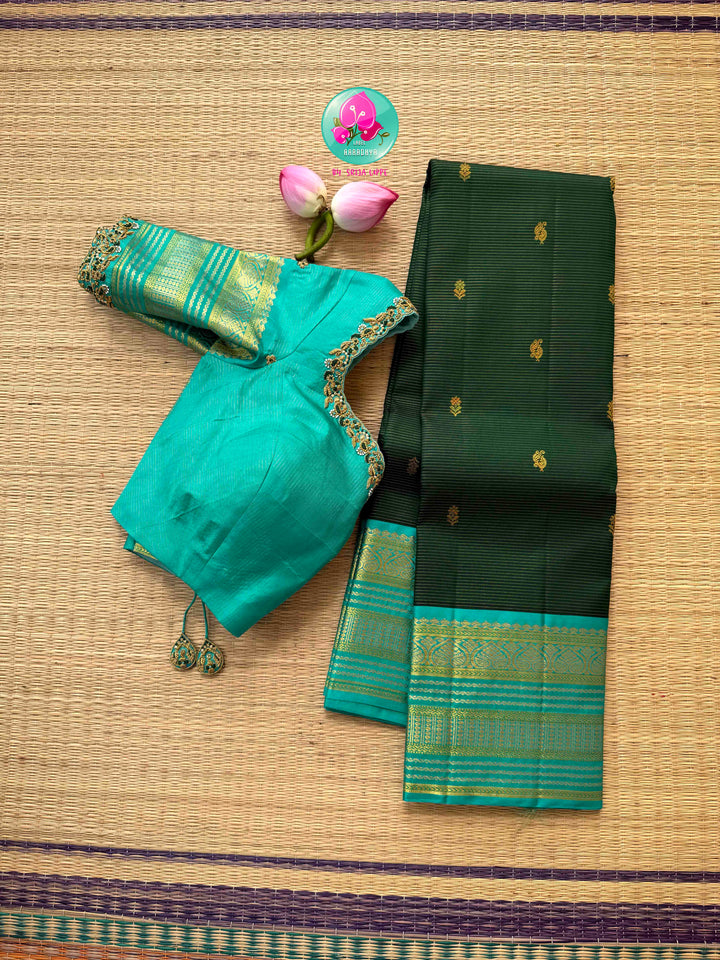The Verdant Needle-Stream: Bottle Green & Light Blue Vaira Oosi Kanchipattu