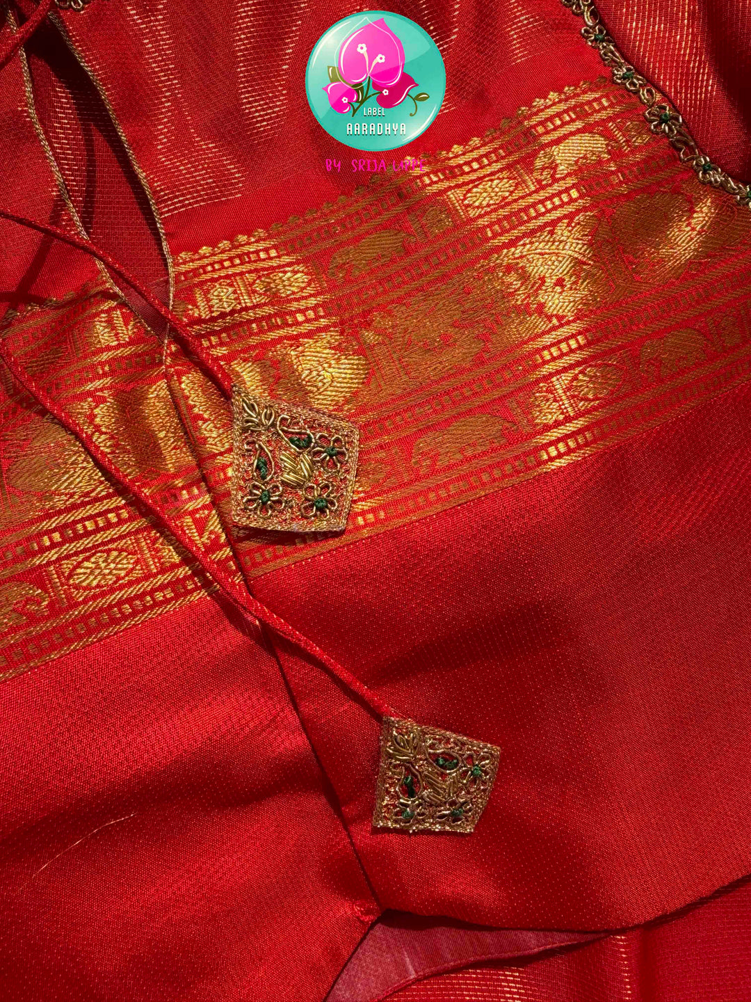 Imperial Crimson: The 2G Red Vaira Oosi Handloom Kanchipattu
