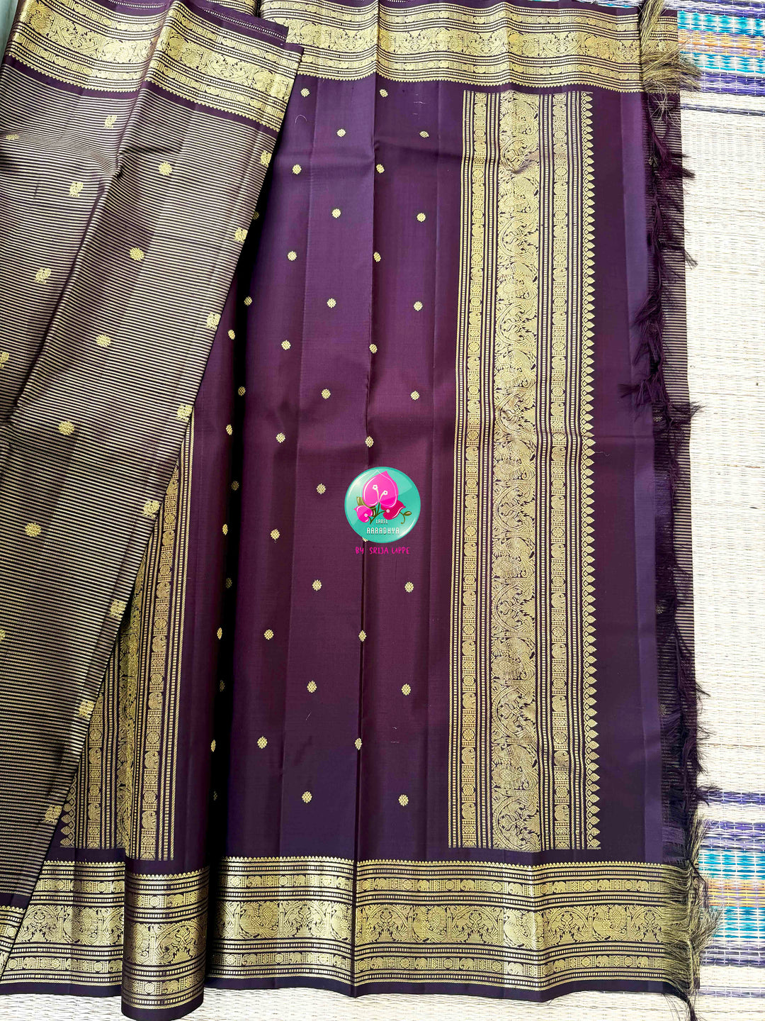 Vintage Cocoa Monochromatic Grandeur: The Dark Brown Vaira Oosi Kanchipattu