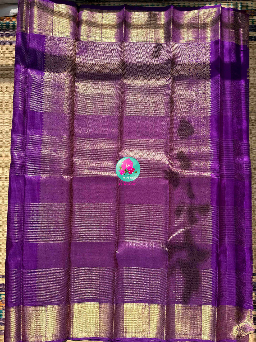 Royal Amethyst: The Purple Vaira Oosi Kanchipattu & Kolam Hand Embroidery Symphony