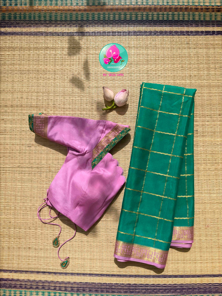 Verdant Elegance: 120gsm Pure Mysore Silk Grid Saree with Lavender Pink Harmony