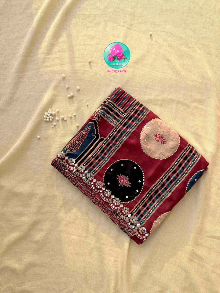 Desert Geometry & Starlit Shimmer: Pure Modal Silk Ajrakh Saree with Scalloped Artistry