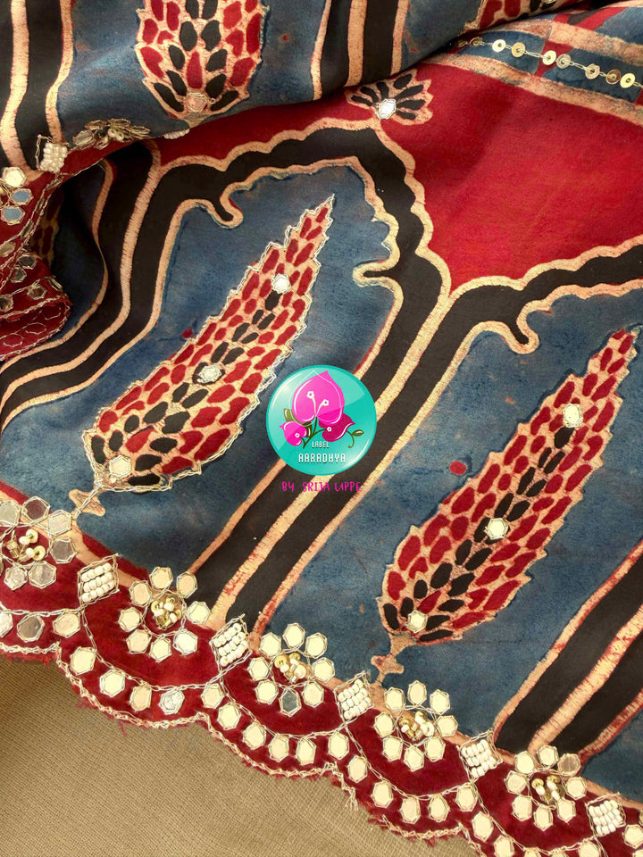 Desert Geometry & Starlit Shimmer: Pure Modal Silk Ajrakh Saree with Scalloped Artistry